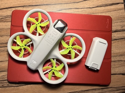 Dji neo and battery - and, 1